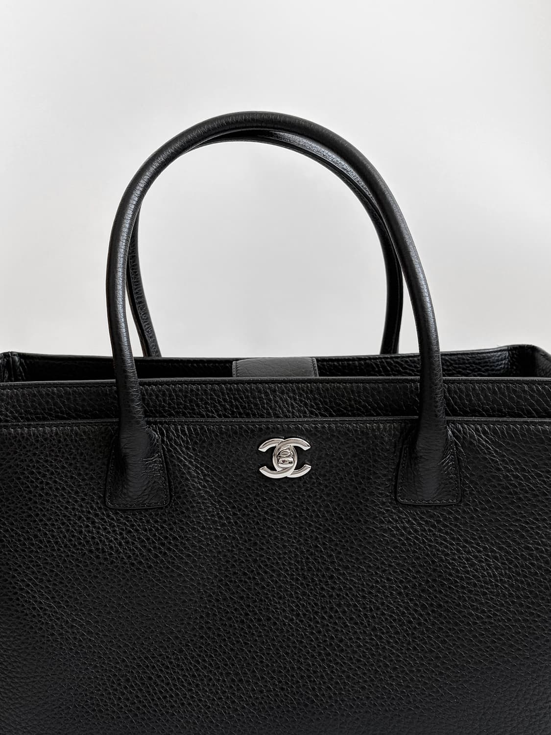 샤넬 서프백 판매합니다. 상품이미지2