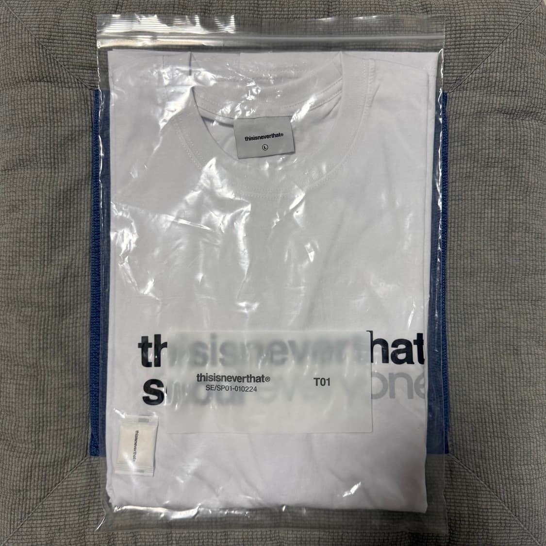 디스이즈네버댓 X Everyone 에브리원 반팔 티셔츠 화이트 상품이미지4