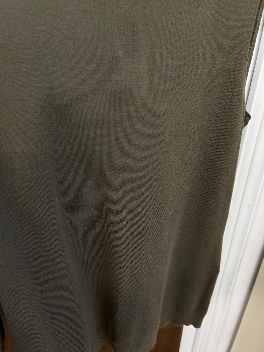 띠어리 정품 카키 나시가디건 앙상블 상품이미지5