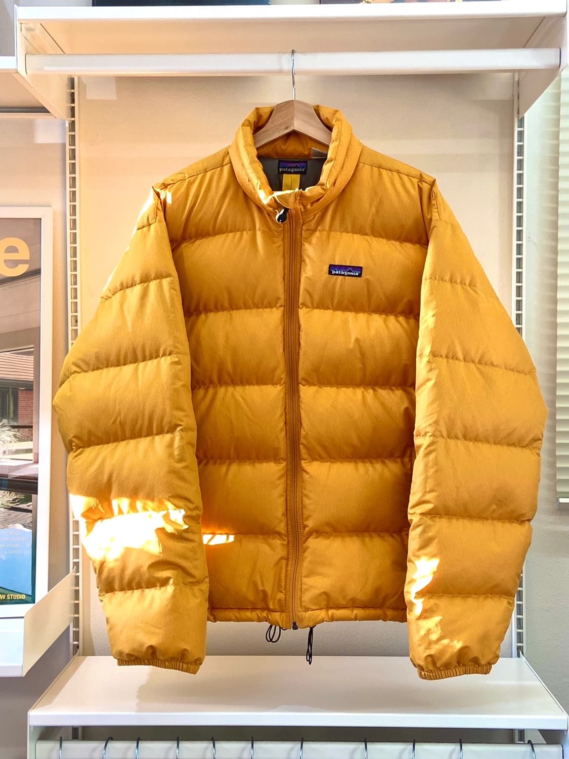 파타고니아 04‘s 구스다운 패딩 상품이미지1