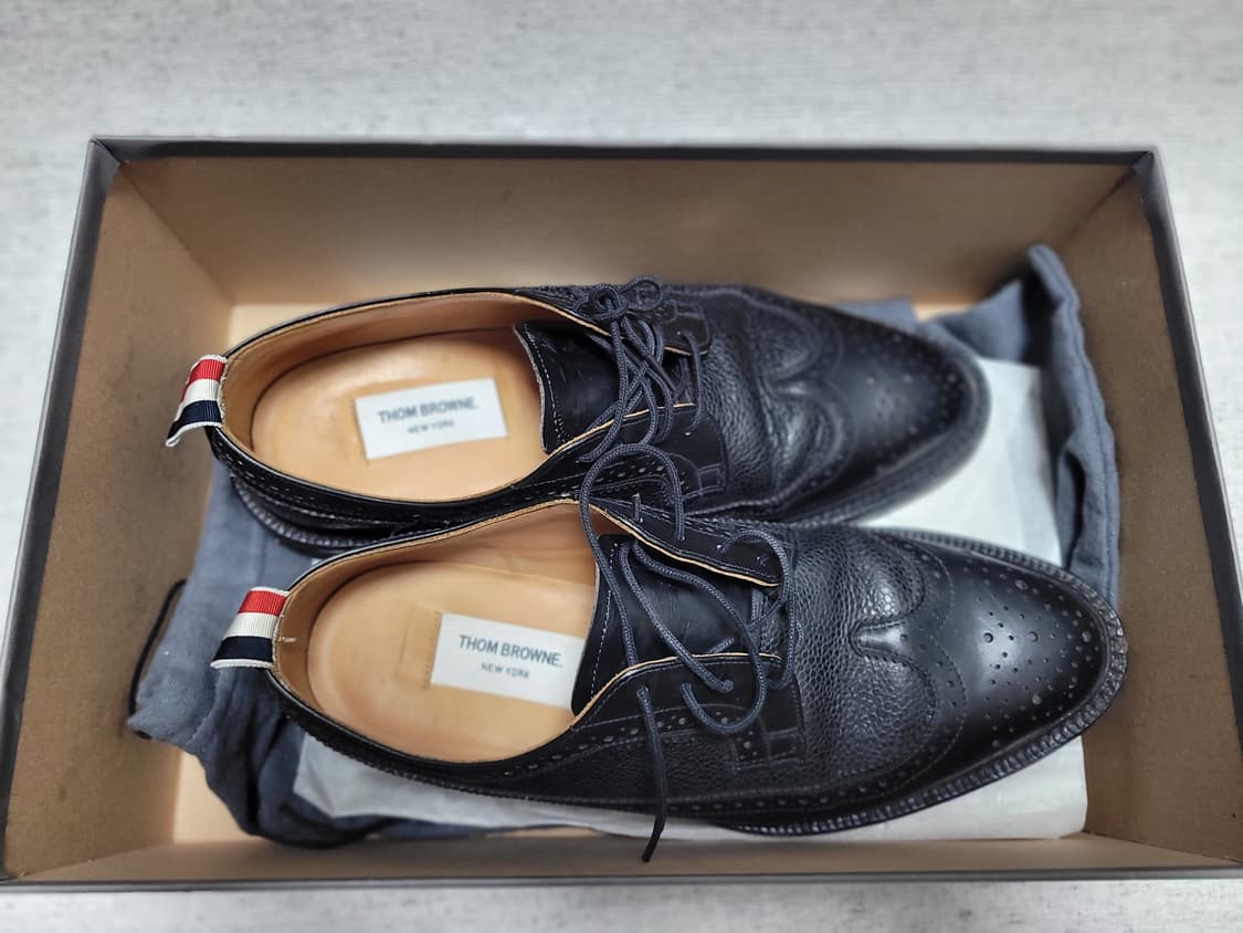 (신품급 개꿀매)톰브라운 윙팁 9사이즈 판매합니다 상품이미지3