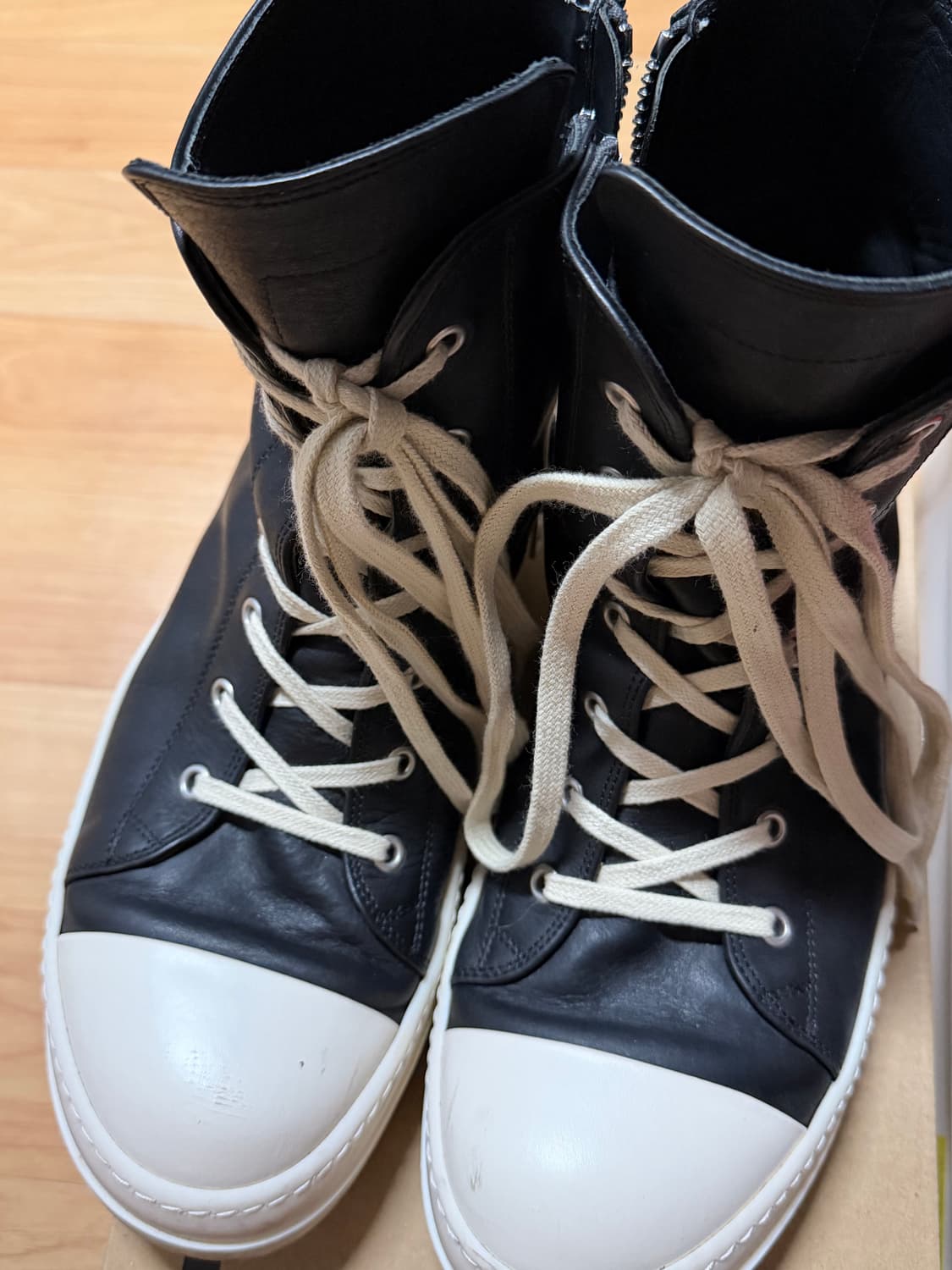 릭오웬스 룩소르 라몬즈 43사이즈 상품이미지1