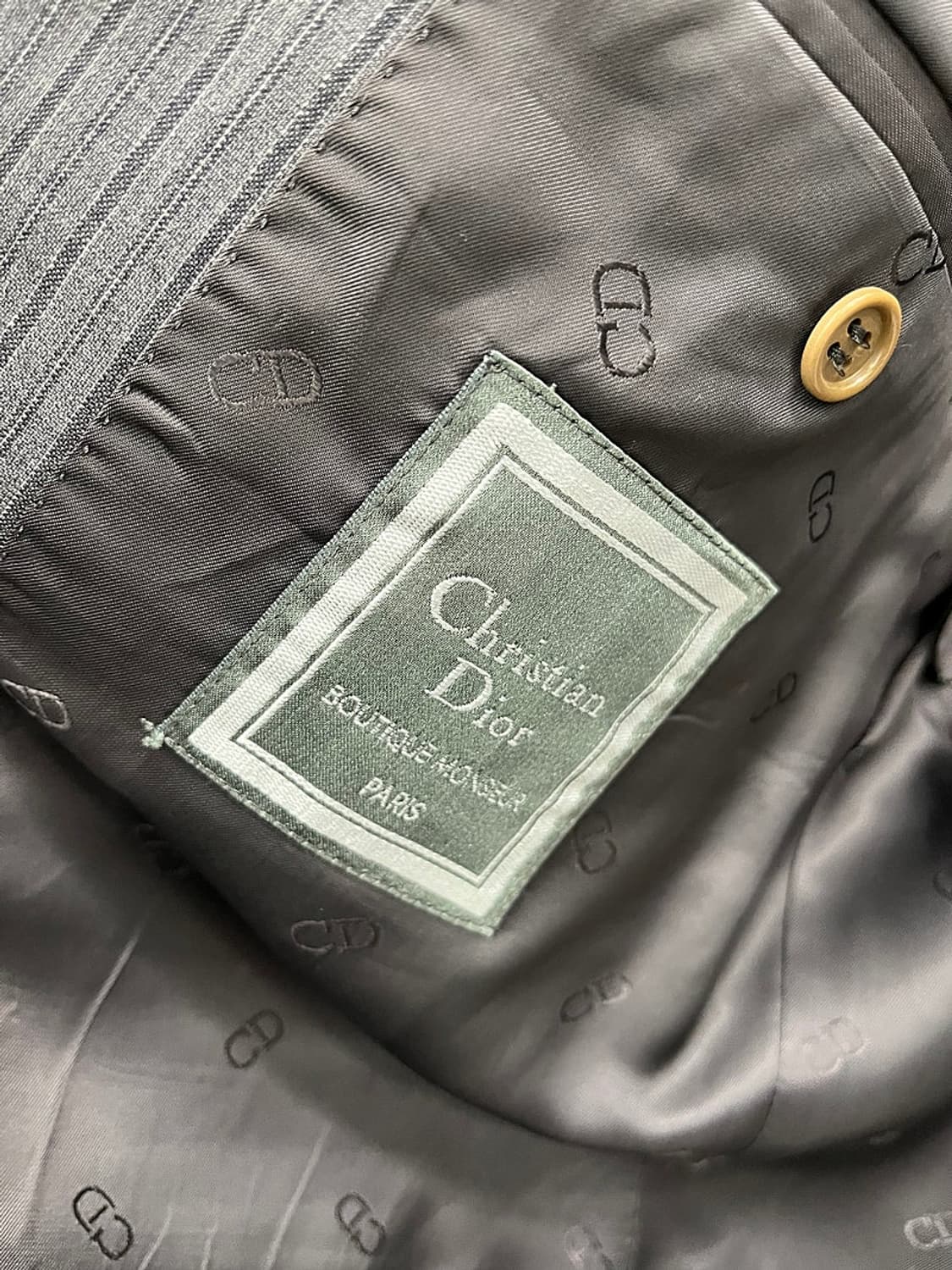 105,35) 크리스찬디올 스트라이프 슈트  상품이미지8