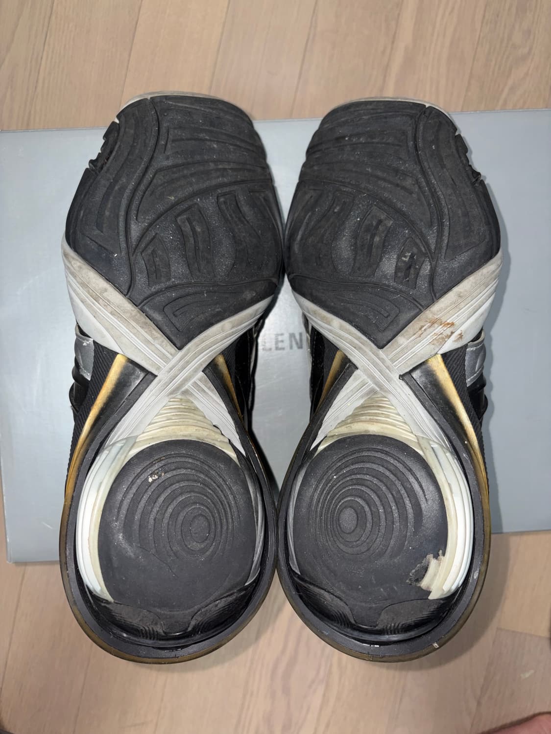 발렌시아가 타이렉스 (42) 블랙 그레이 상품이미지6