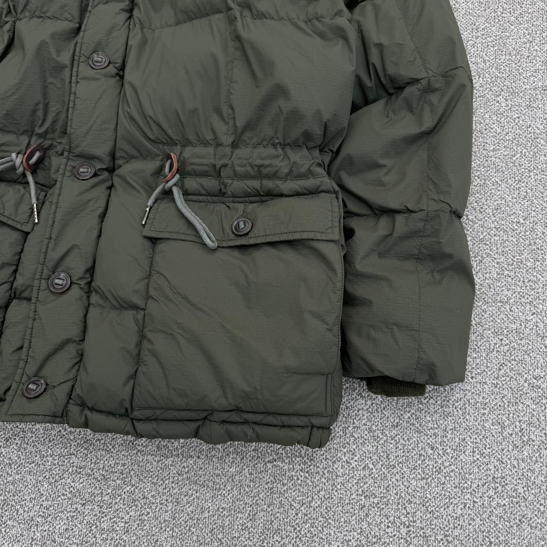 아웃스탠딩 패딩 상품이미지4