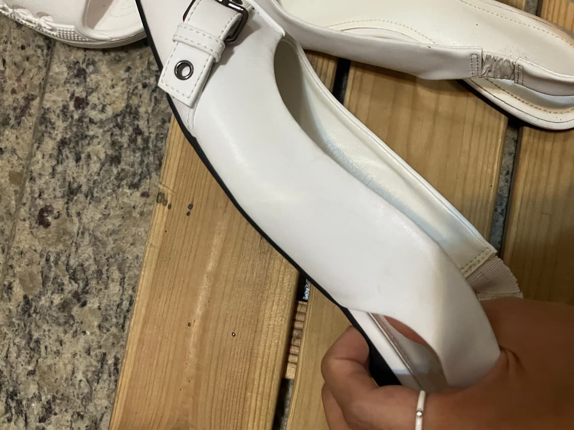 DEINET BUCKLE MULE IN WHITE 상품이미지3