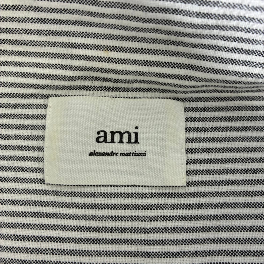 Ami  아미 스몰하트 스트라이프 옥스포드 셔츠  상품이미지4