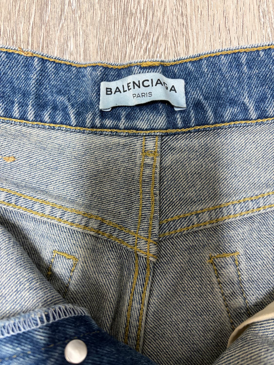[Balenciaga] Released Hem Blue Jeans 상품이미지6