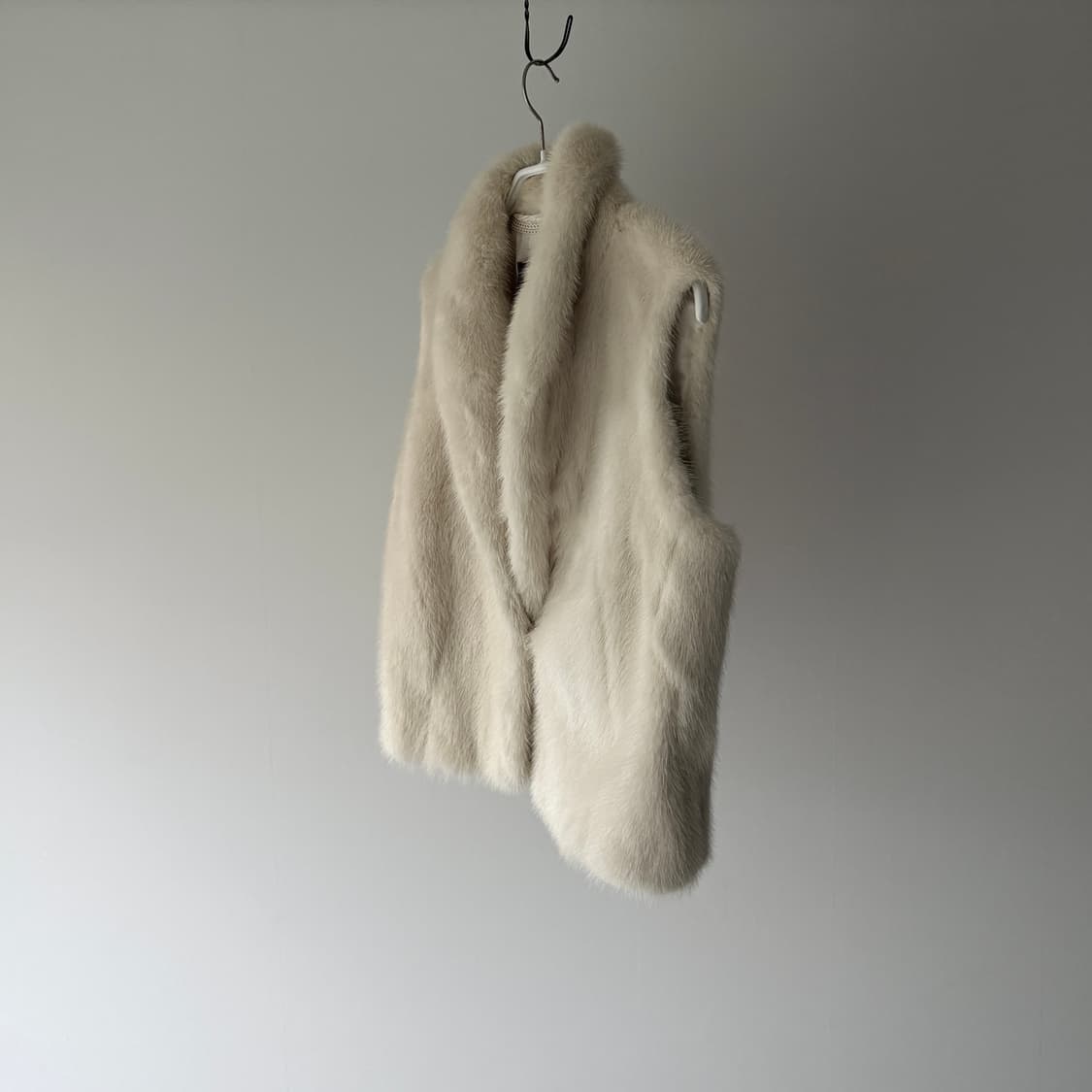  ▫️Saga Mink Gold Label Vest 상품이미지2