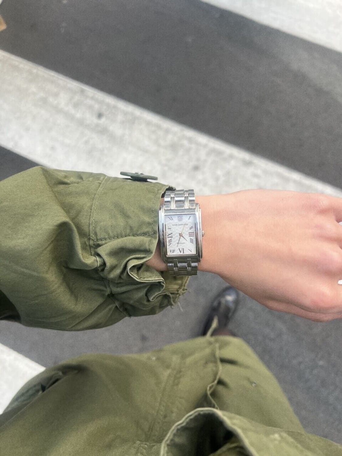 Watch 상품이미지1