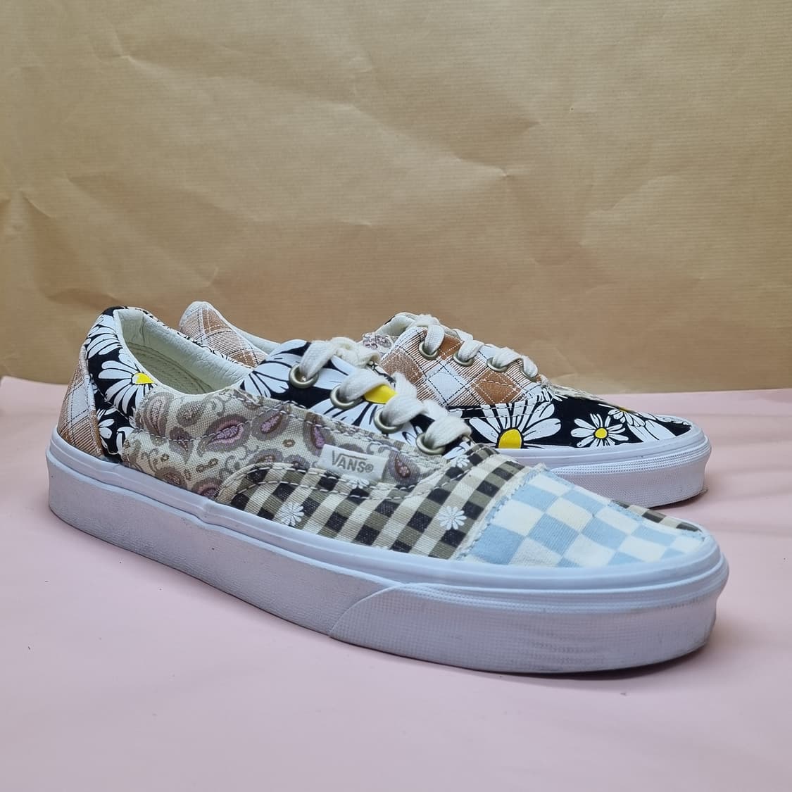 반스 에라 패치워크 플라워 스니커즈240 상품이미지1