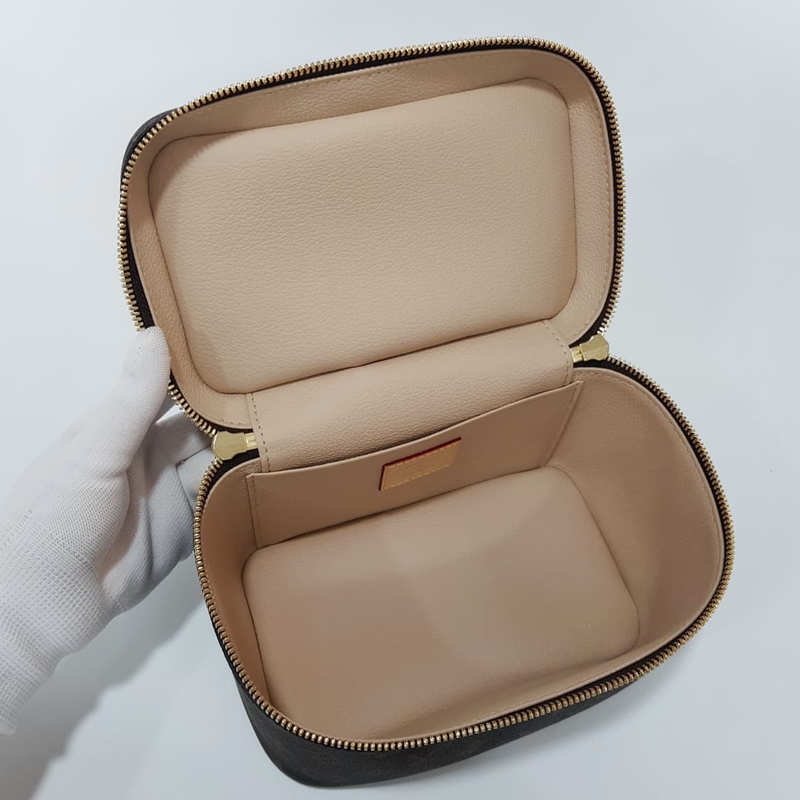 26년 새상품!루이비통 모노그램 니스미니  상품이미지8