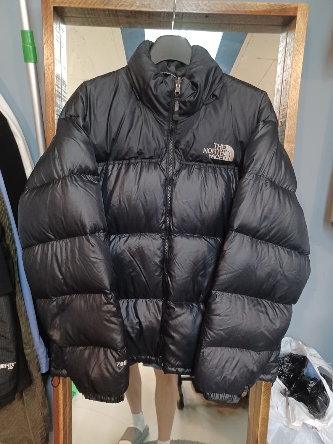 노스페이스 구형 눕시 700 패딩 블랙 100 상품이미지1