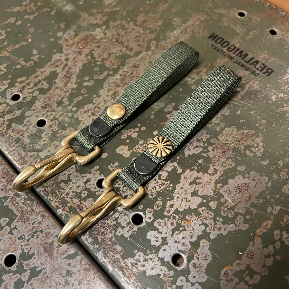 US Original Chin Strap Brass Key Clip 상품이미지2