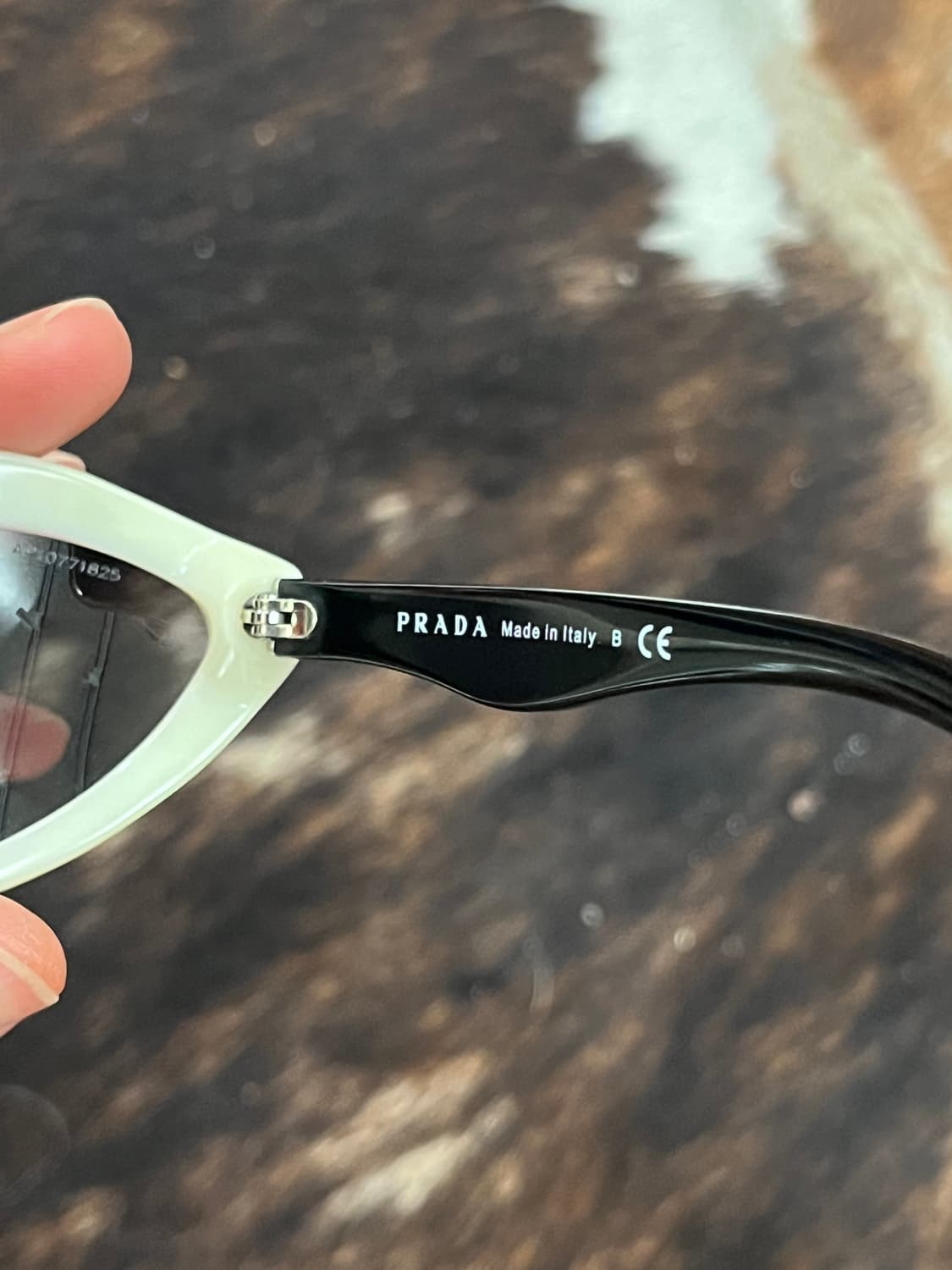 PRADA 2010FW SWING SUNGLASSES 상품이미지10