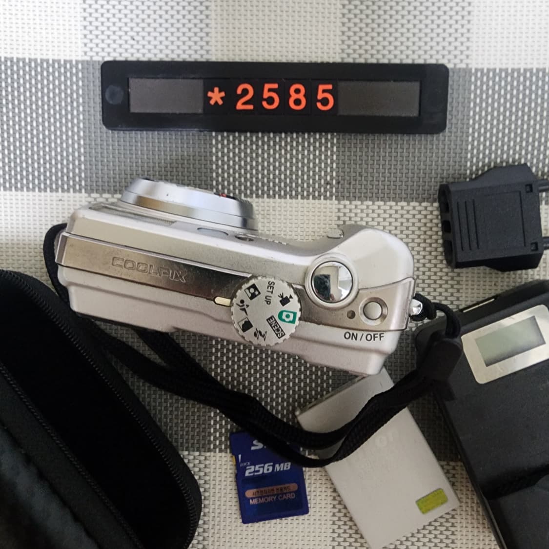 니콘 쿨픽스 7900 실버바디 디지털카메라 파우치포함 상품이미지3