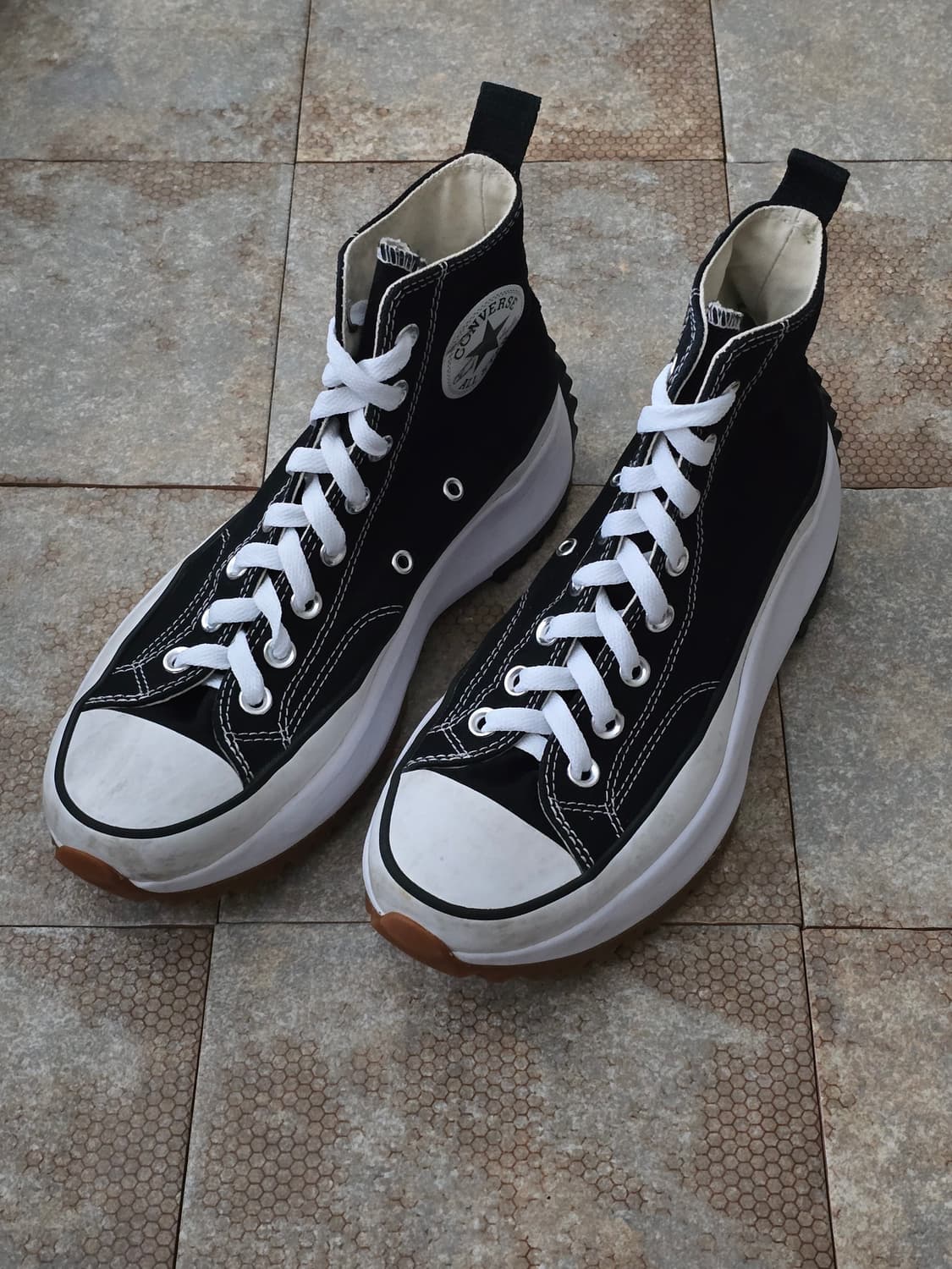 (250)컨버스 런스타 하이크 하이 검흰 상품이미지1