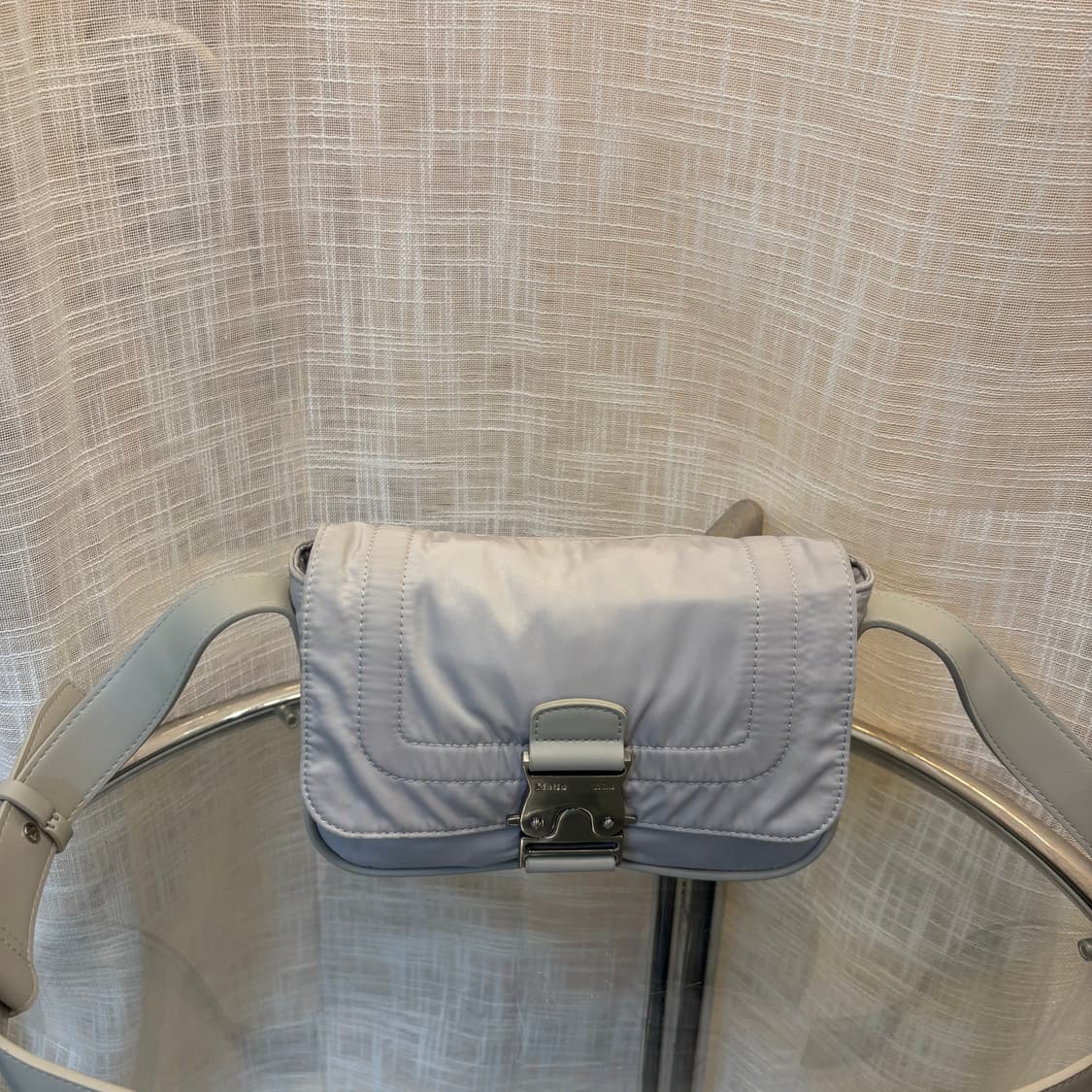 정품 마뗑킴 버클 크로스백     상품이미지2