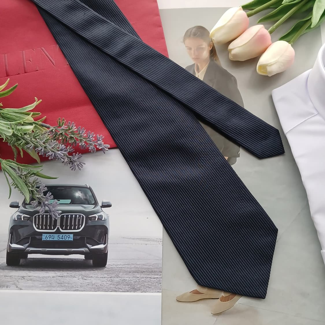 발렌티노 실크 네이비 솔리드 넥타이 9.4cm B등급 A18705
 상품이미지2