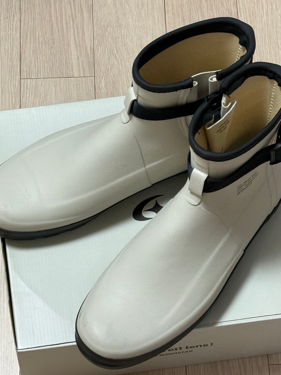 문스타 마르크 모디 화이트 레인부츠 290사이즈 상품이미지2
