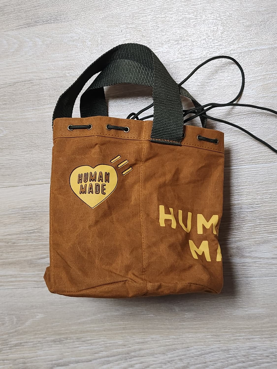 휴먼메이드 드로우스트링 백 브라운 상품이미지2