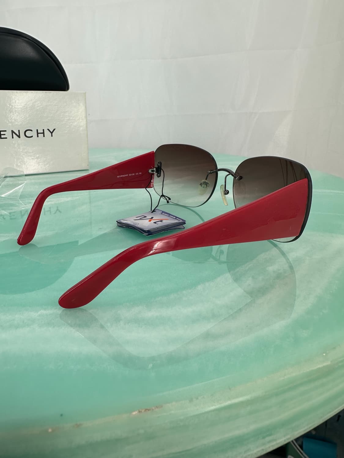 [새상품 무료배송] 지방시 정품 Made in Italy 선글라스 상품이미지2