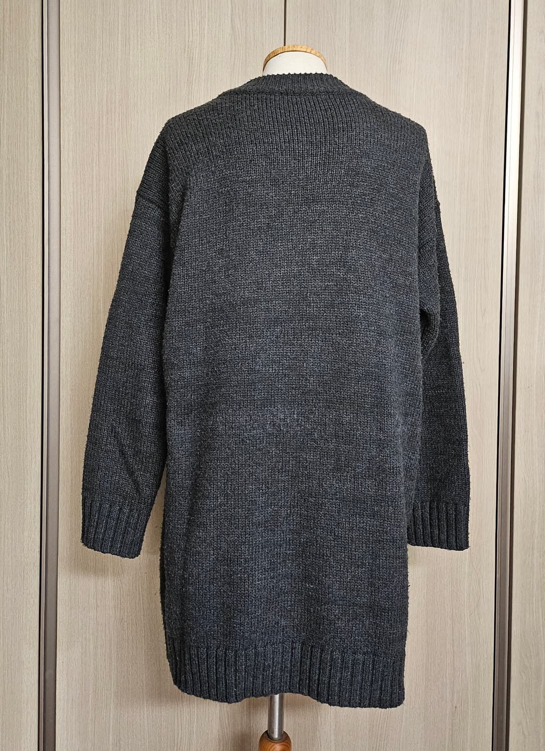 (드라이클리닝)앤듀 롱니트 가디건 free 루즈핏 차콜그레이 가디건 상품이미지5