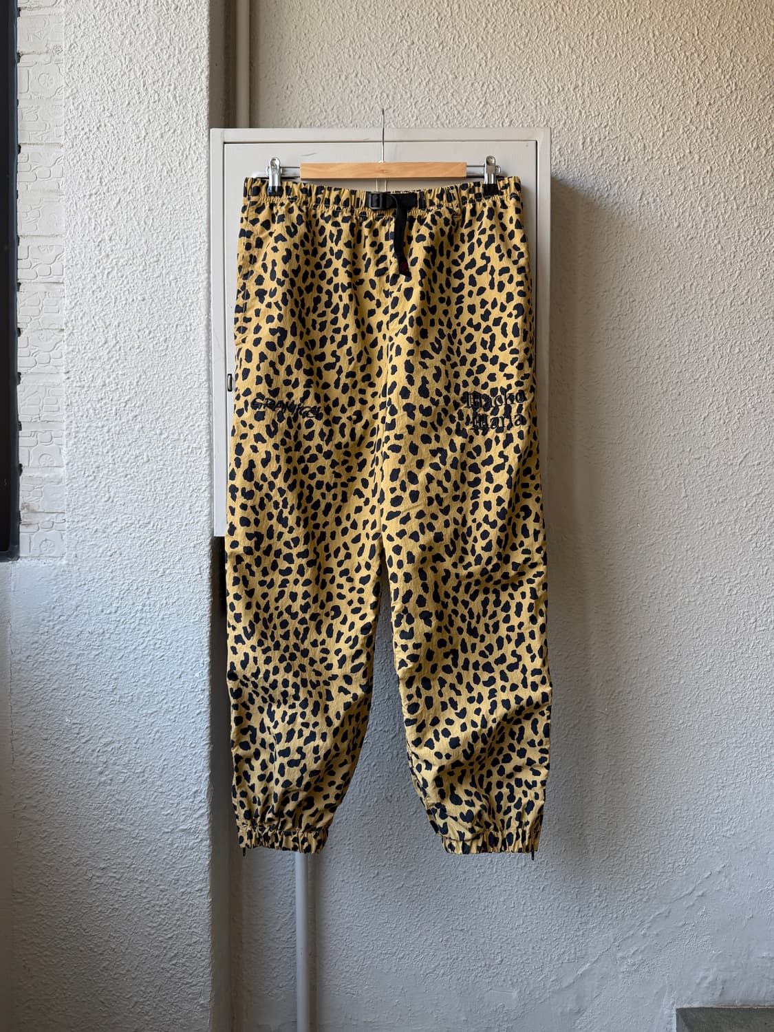 와코마리아 그라미치 레오파드 트랙팬츠 S(-36in) 상품이미지1