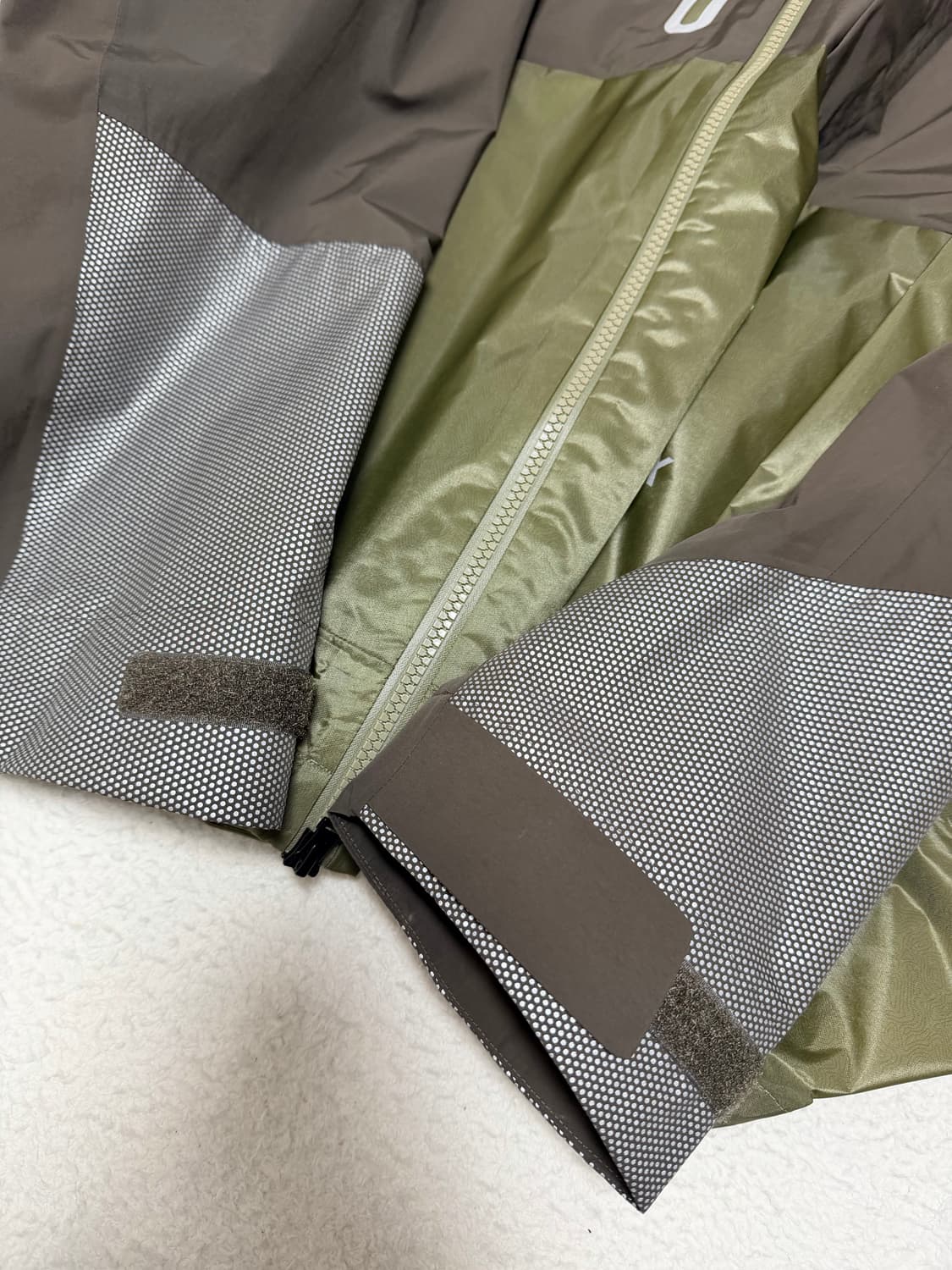 앤드 원더 x 아디다스 테렉스 콜라보 레인 코트 카키 L 상품이미지7