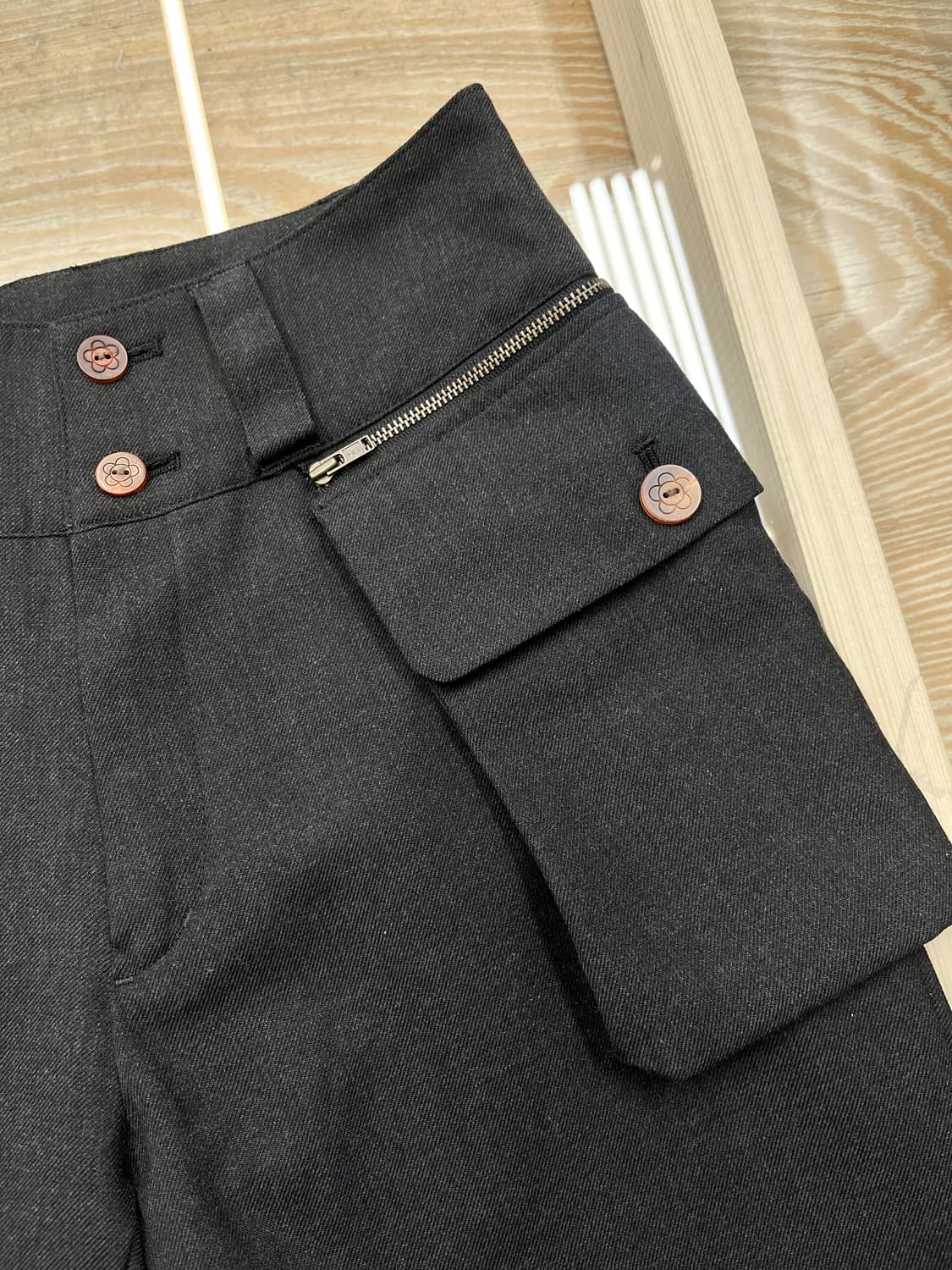 오존 커뮤니티 사이드 빅 포켓 팬츠 상품이미지4