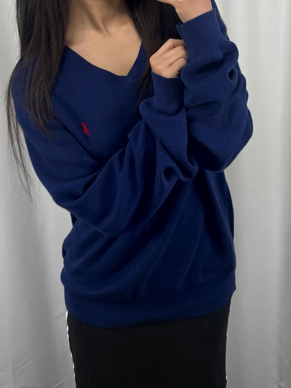 폴로 블루 피마코튼 브이넥 니트 상품이미지1