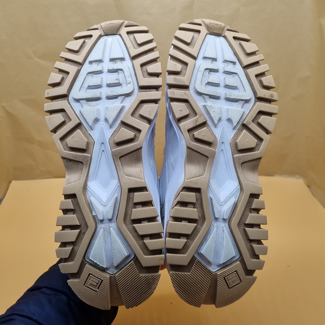 휠라 트렌스포즈3 운동화250  상품이미지3