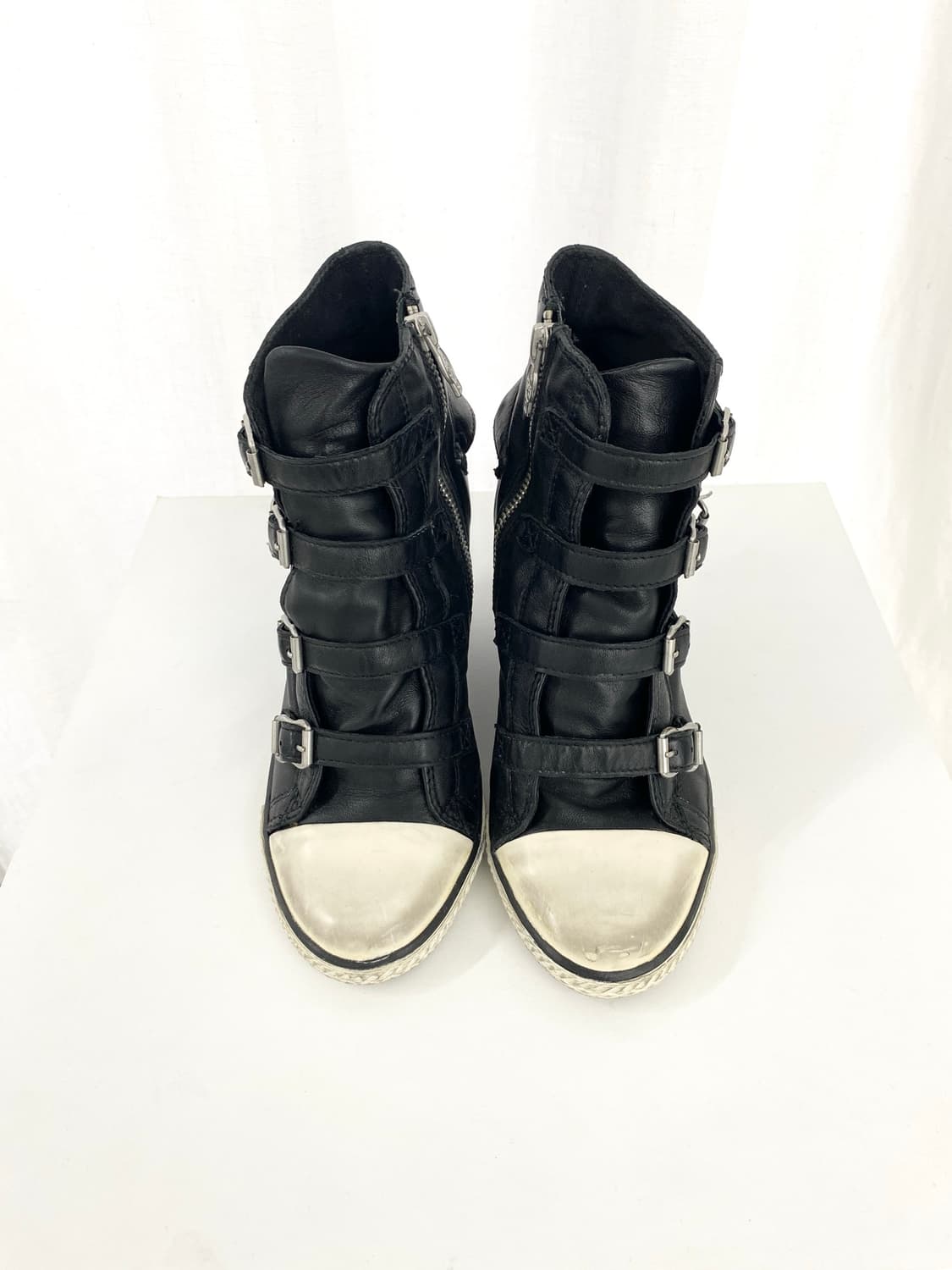 ASH 10s Buckle Leather Wedge Sneakers 상품이미지2