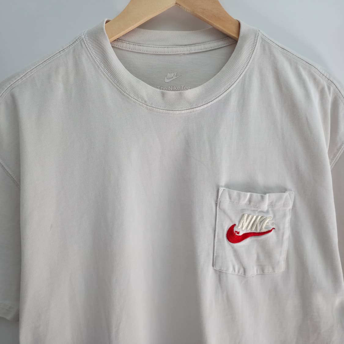 [XXL] 나이키 화이트 포켓 반팔티 상품이미지3