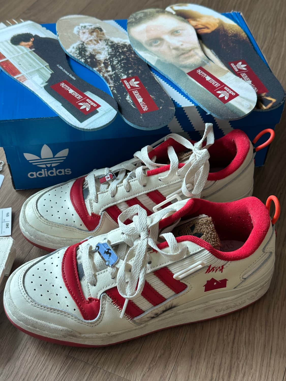 아디다스 포럼로우 나홀로집에 7 (240-245)  상품이미지3