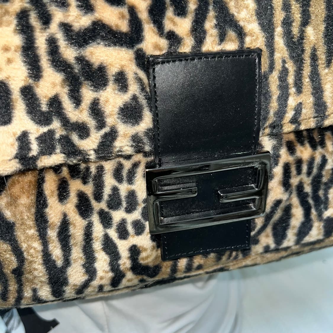 Fendi 레오파드 숄더백 상품이미지4