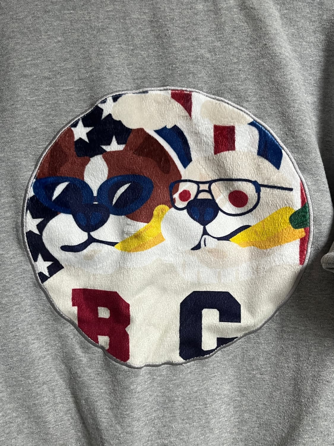 공용 비욘드클로젯 강아지패치 맨투맨 티셔츠 M 상품이미지3