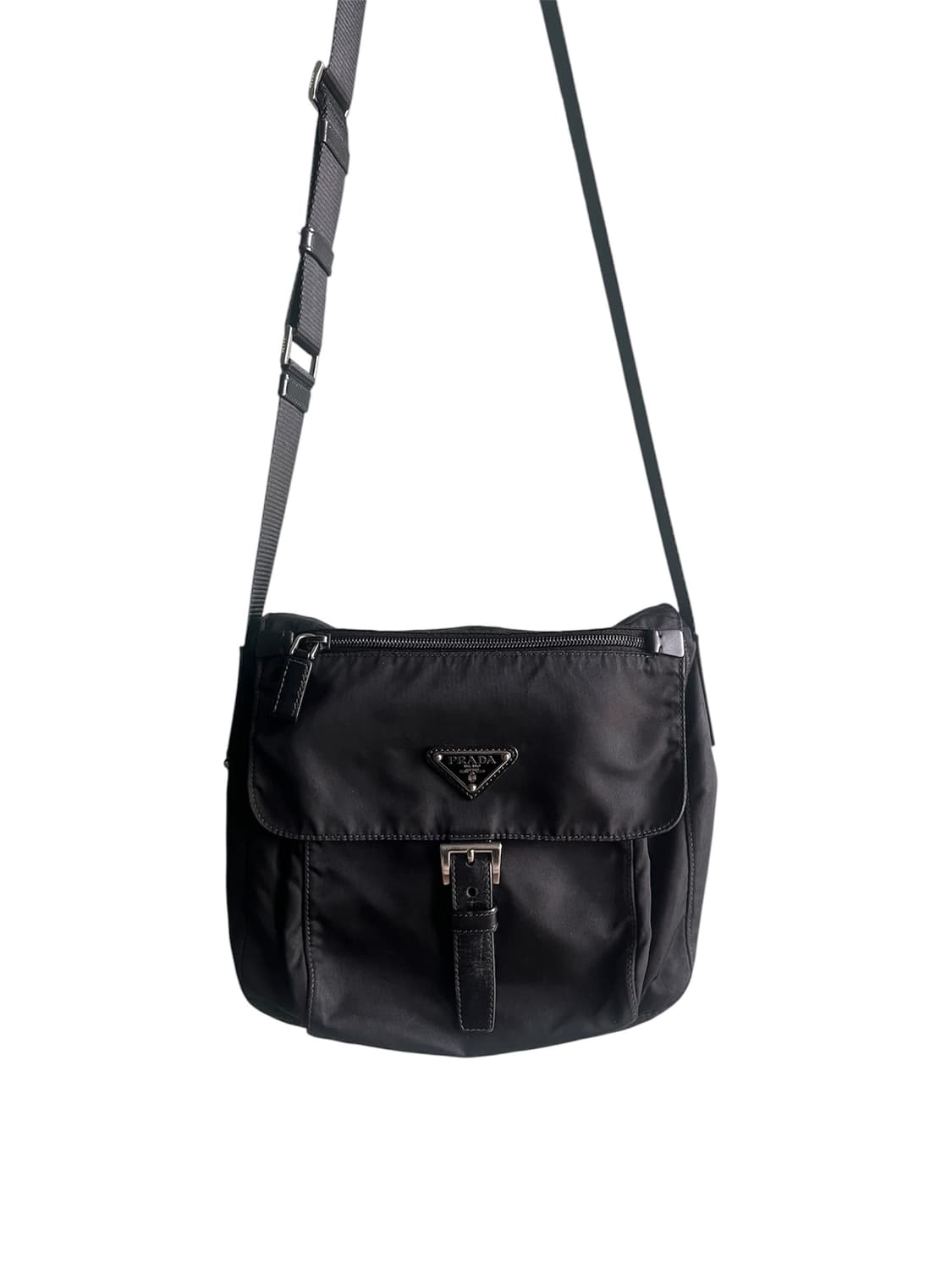 [OS] 프라다 포코노 나일론 버클 메신저백 상품이미지1