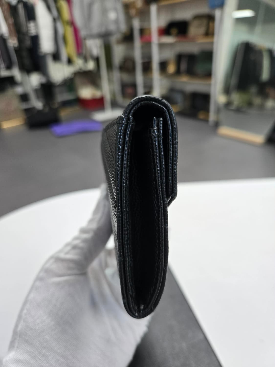 [50%할인] 입생로랑 엔벨로프 반지갑 상품이미지2