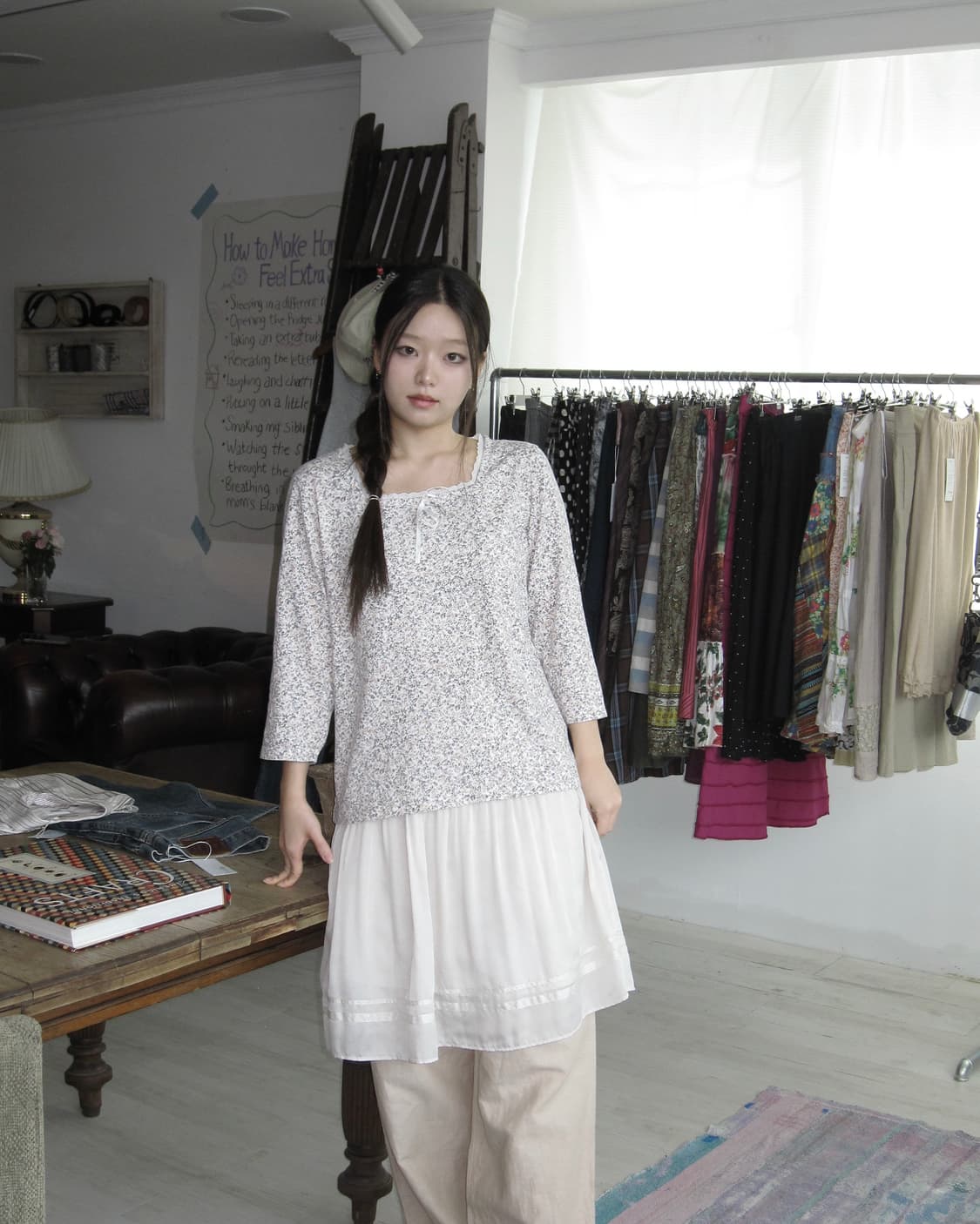 아이보리 쉬머 미디 스커트 상품이미지4