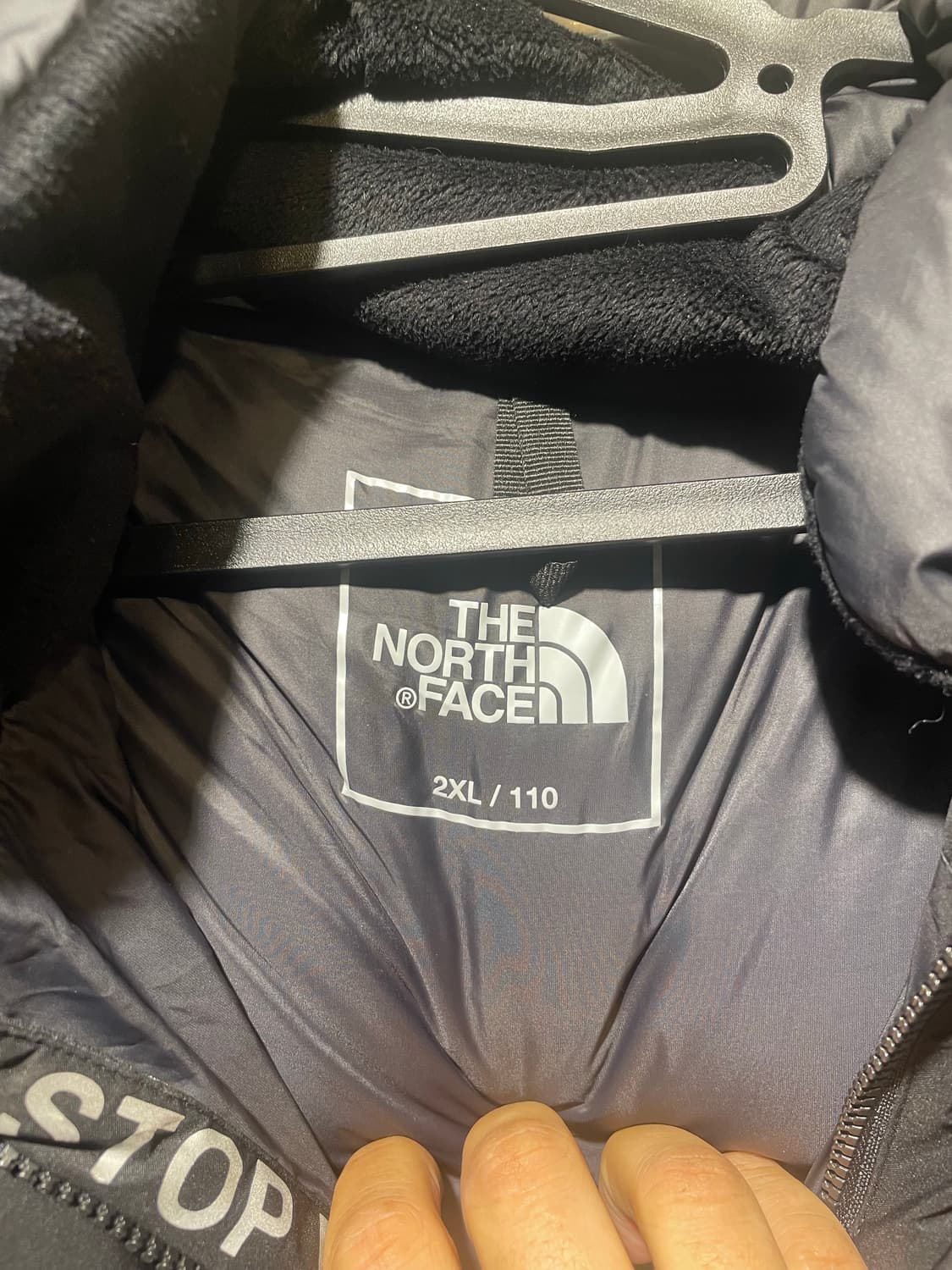 노스페이스 블랙 패딩 DRYVENT 110  상품이미지9