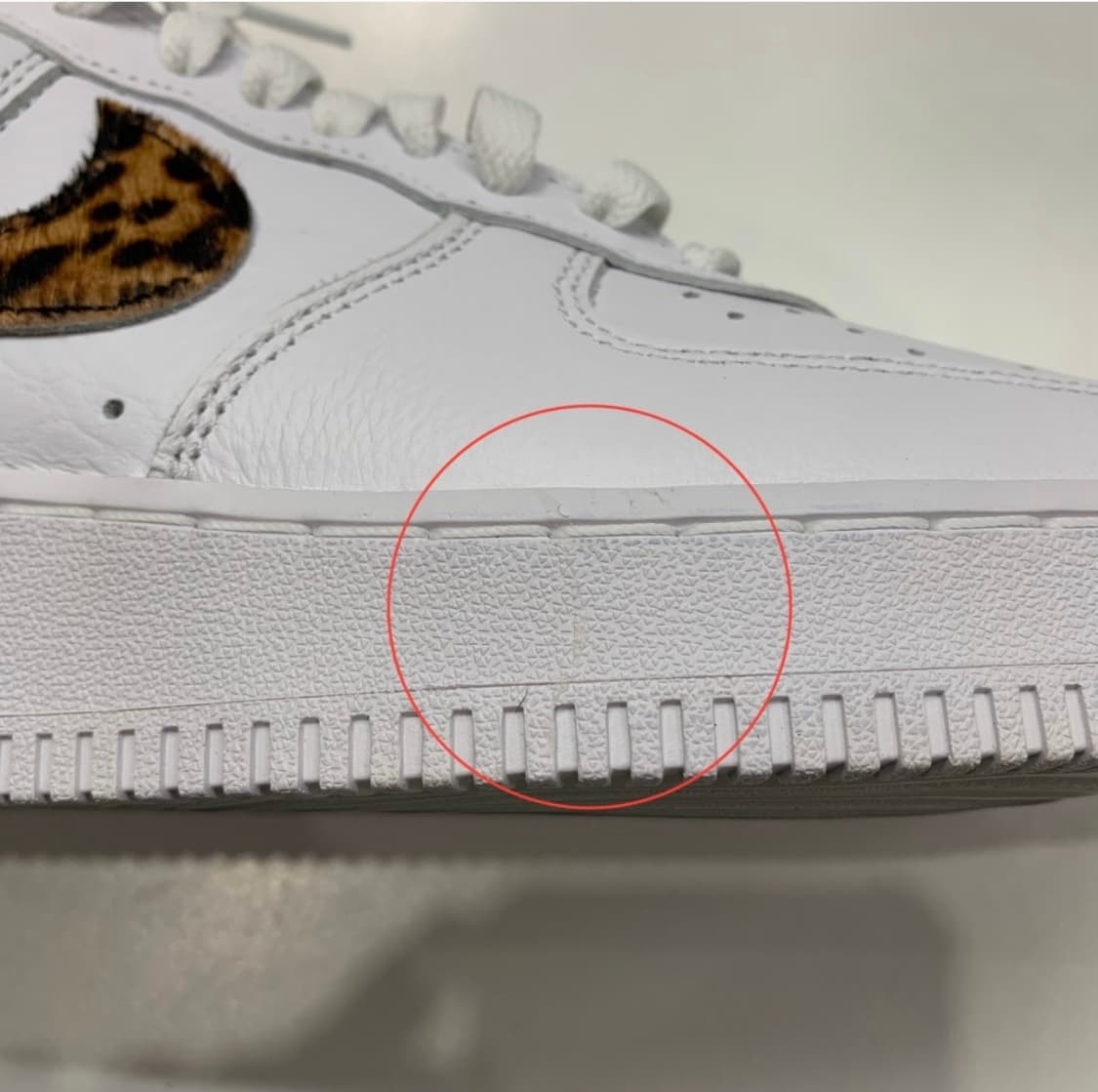 [265] 나이키 x 슈프림 x 굿이너프 에어 포스 1 로우 화이트  상품이미지1