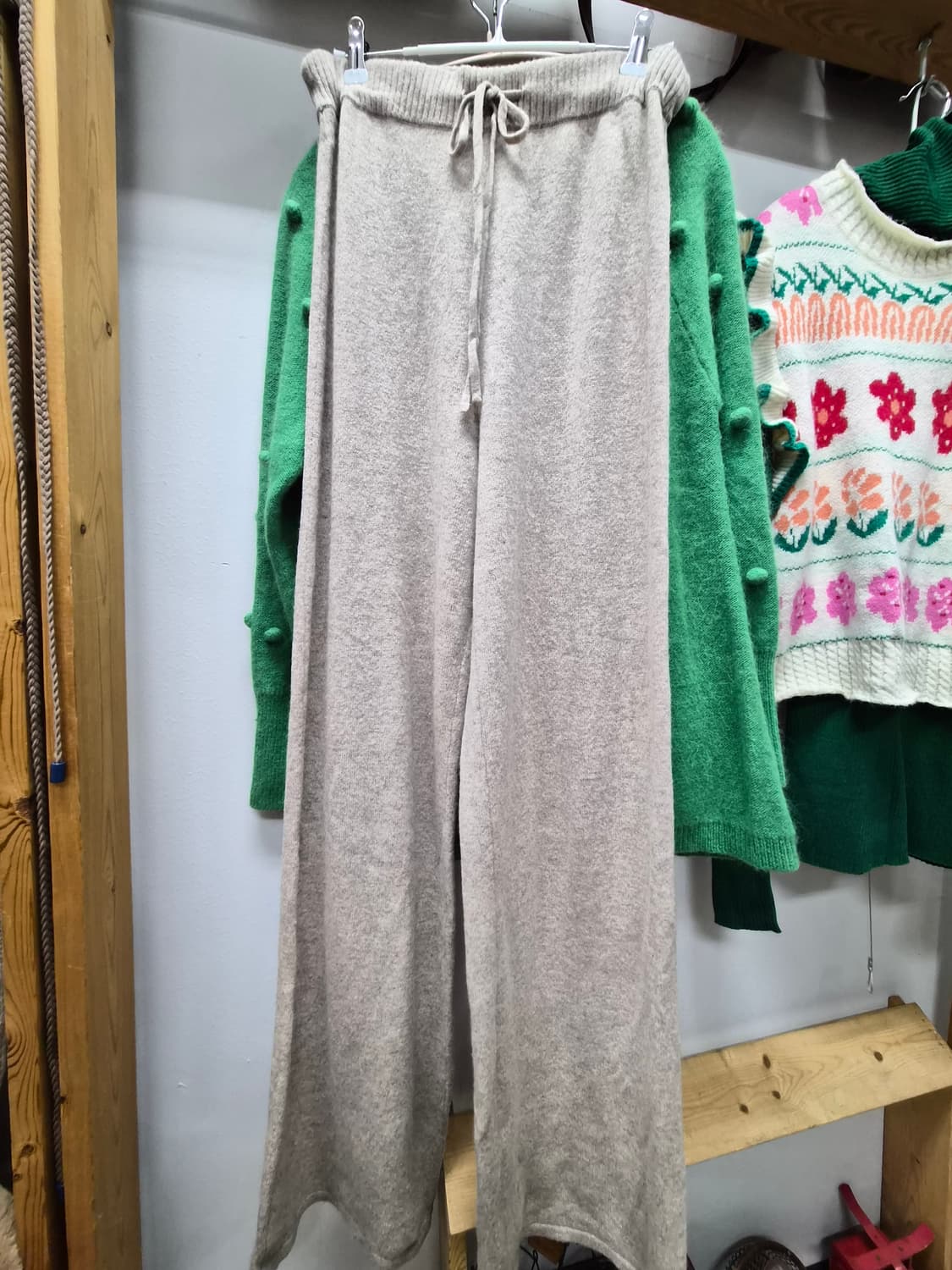 타미힐피거스트라이프 니트. 캐시미어100% 팬츠 상품이미지7