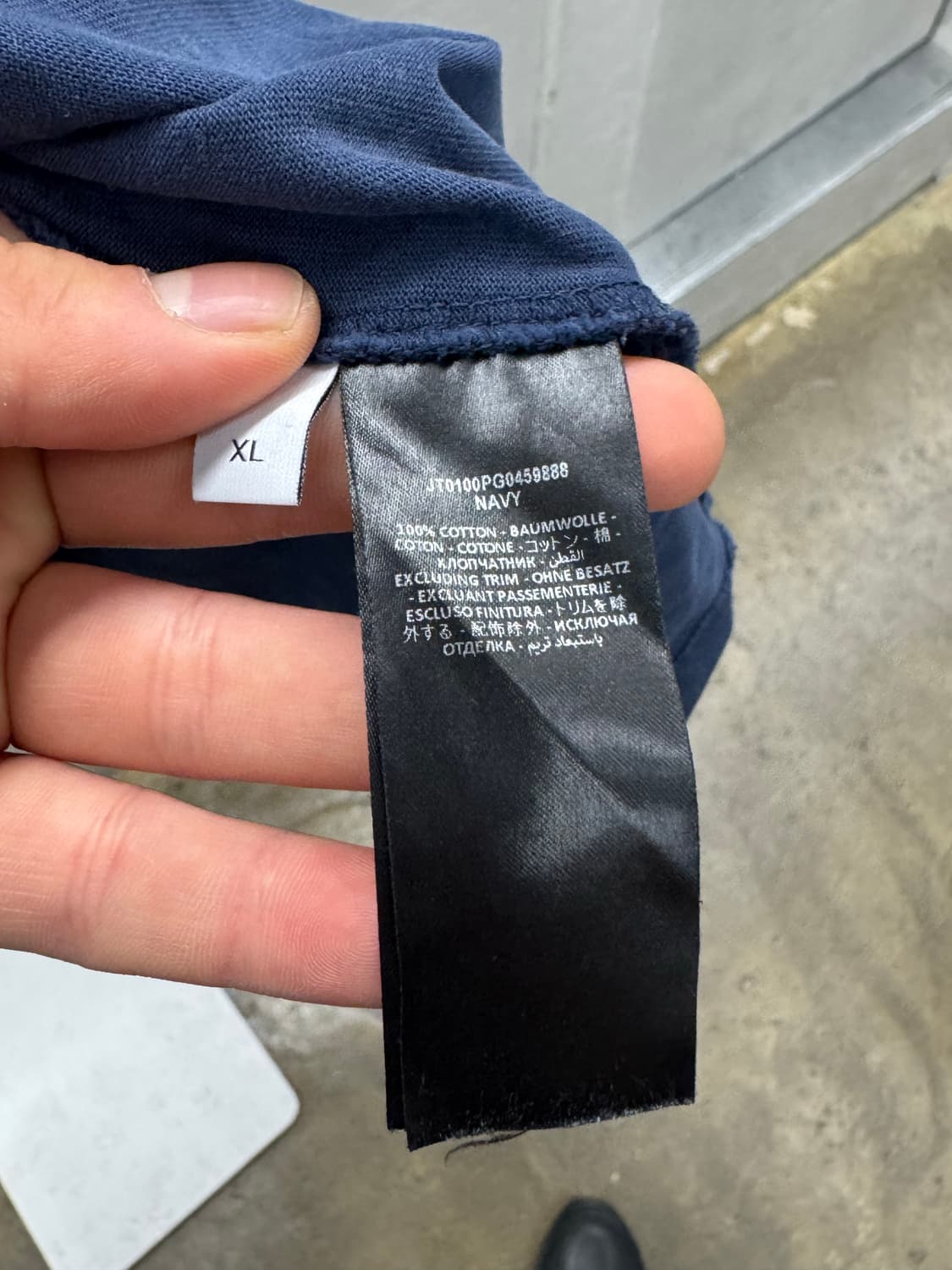 JW 앤더슨 네이비 반팔 티셔츠 XL 상품이미지4