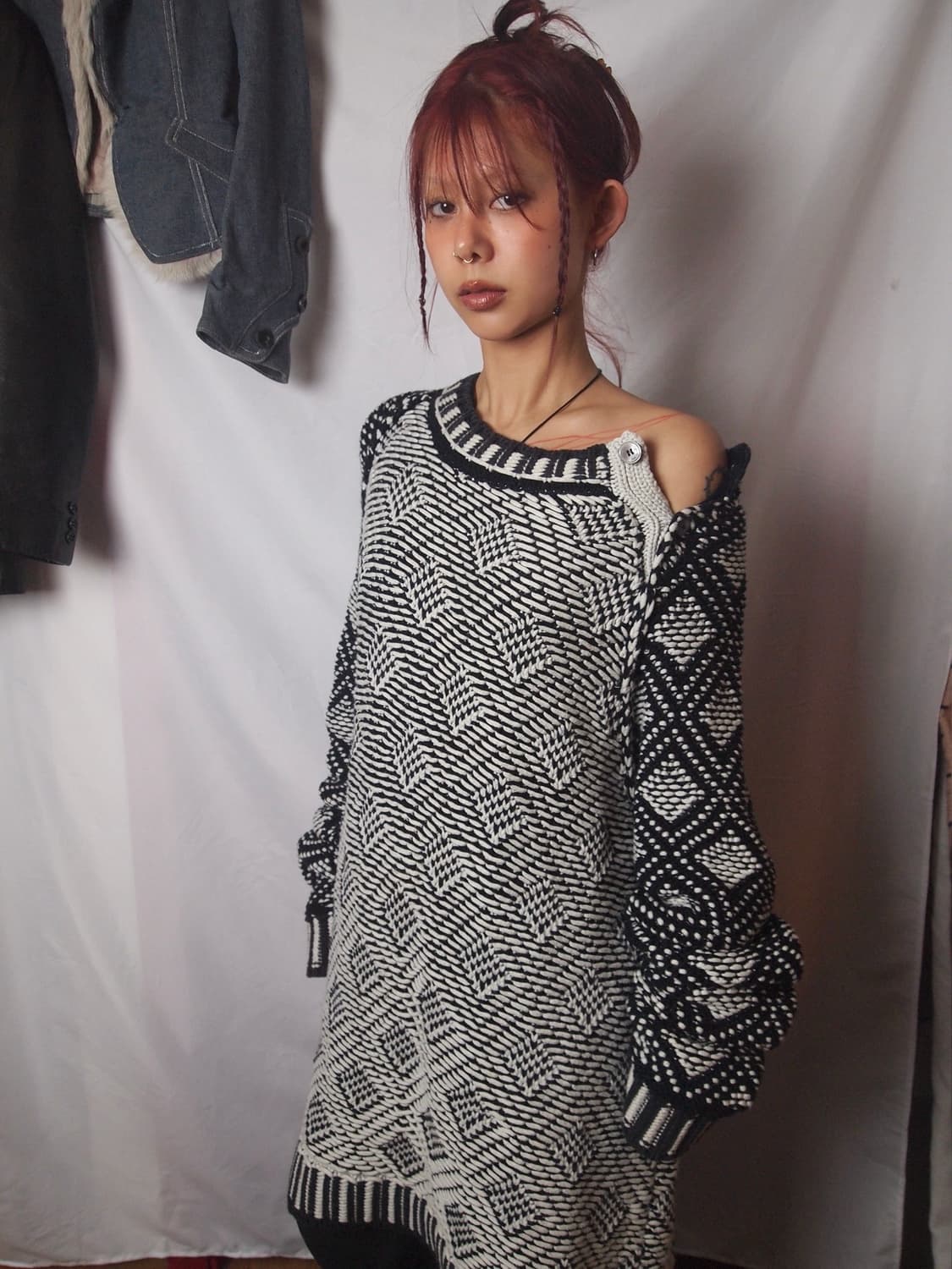 저스트 카발리 숄더 버튼 슬릿 헤비 니트 상품이미지3