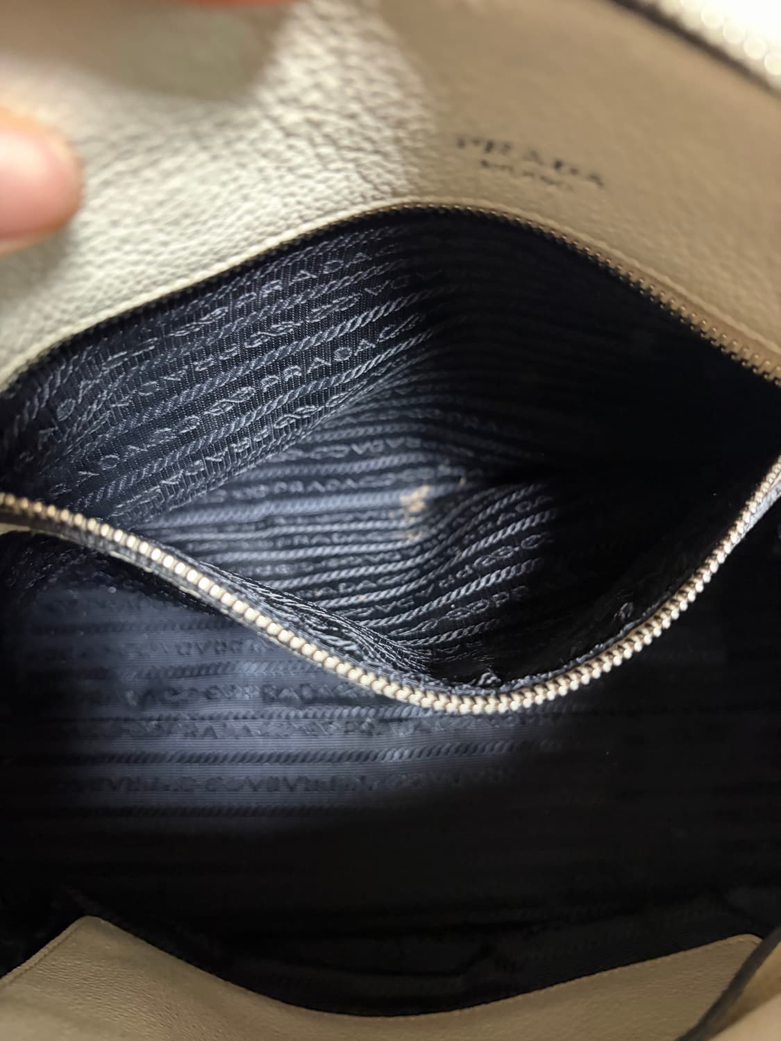 프라다 가방 상품이미지8