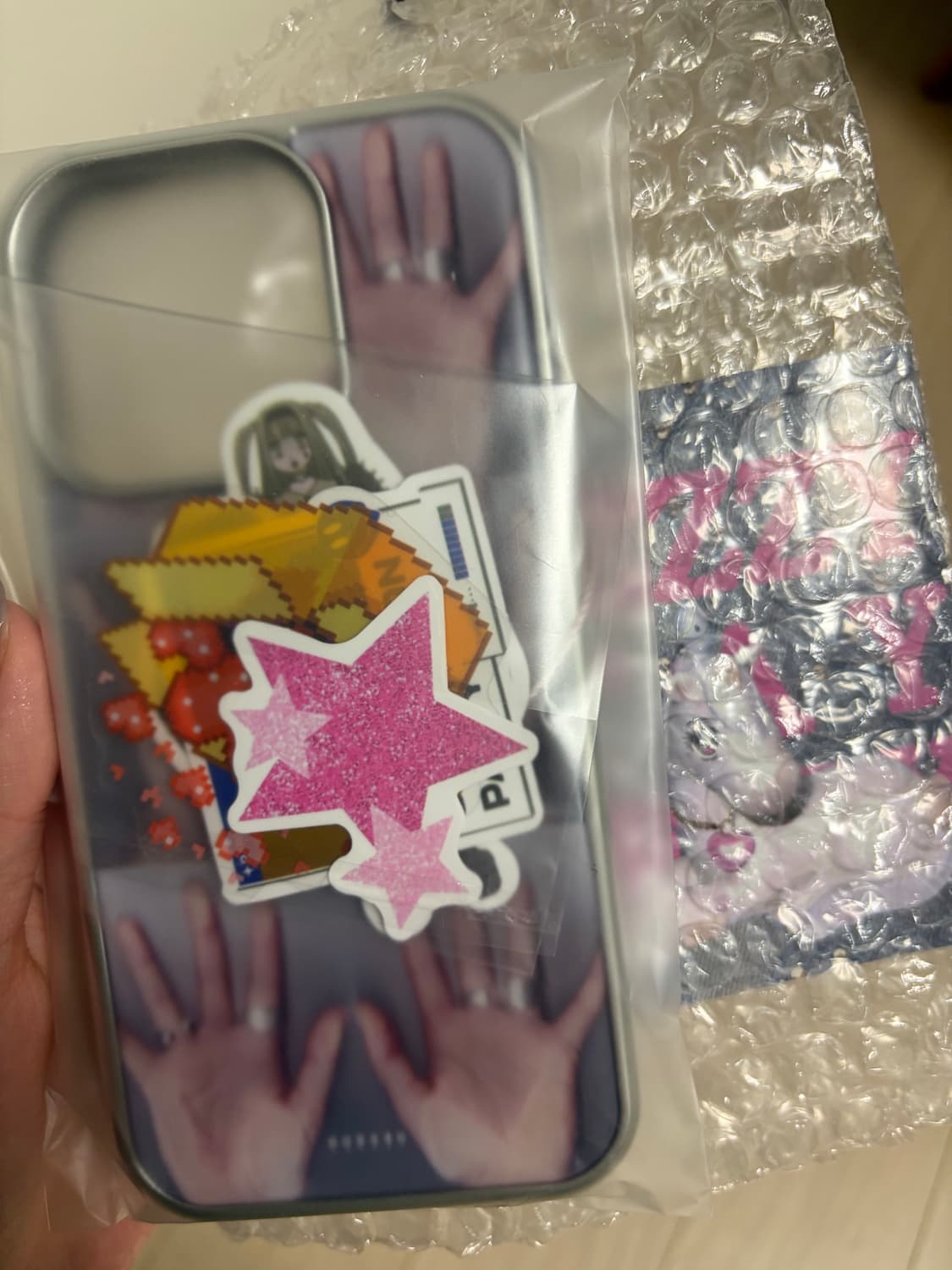 Lazzzystaycreepy 15pro 폰케이스 상품이미지3