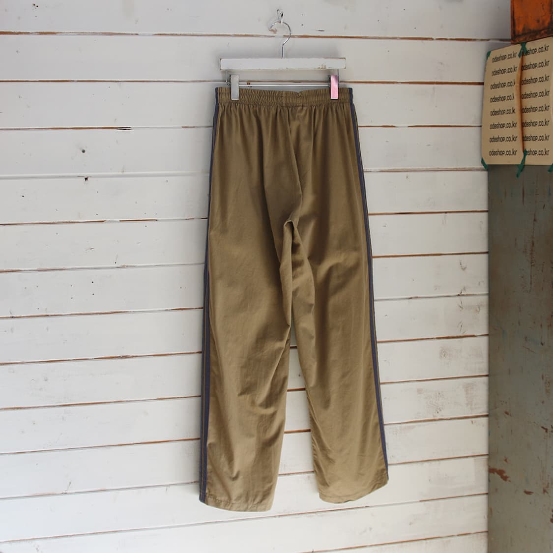 (착용컷) 아디다스 밴딩 팬츠 (남성용 L) 상품이미지2