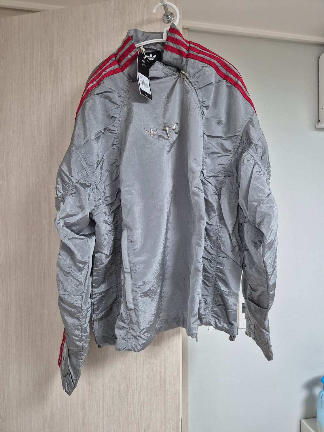 떠그클럽×아디다스 우븐 상의 국내L 상품이미지1