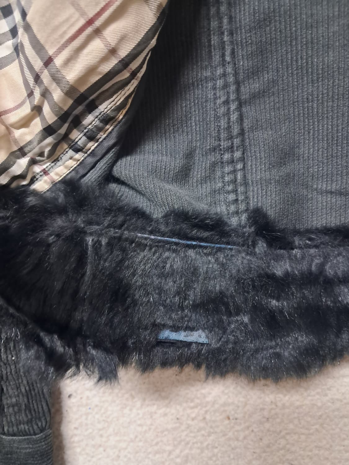 버버리블랙라벨 코듀로이 자켓 상품이미지4